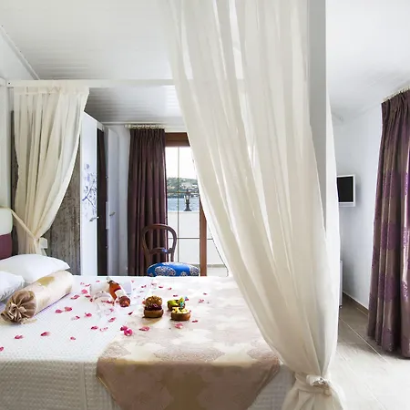 Uezuem Iskelesi Butik Hotel *