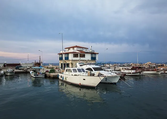 Uzum Iskelesi Butik Mordogan